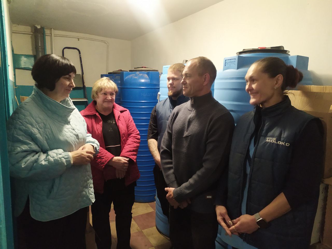 30 октября, Первый заместитель главы администрации городского округа Торез, Анна Макарова провела встречу с трудовым коллективом универсама МОЛОКО ООО "Торговый дом Горняк"