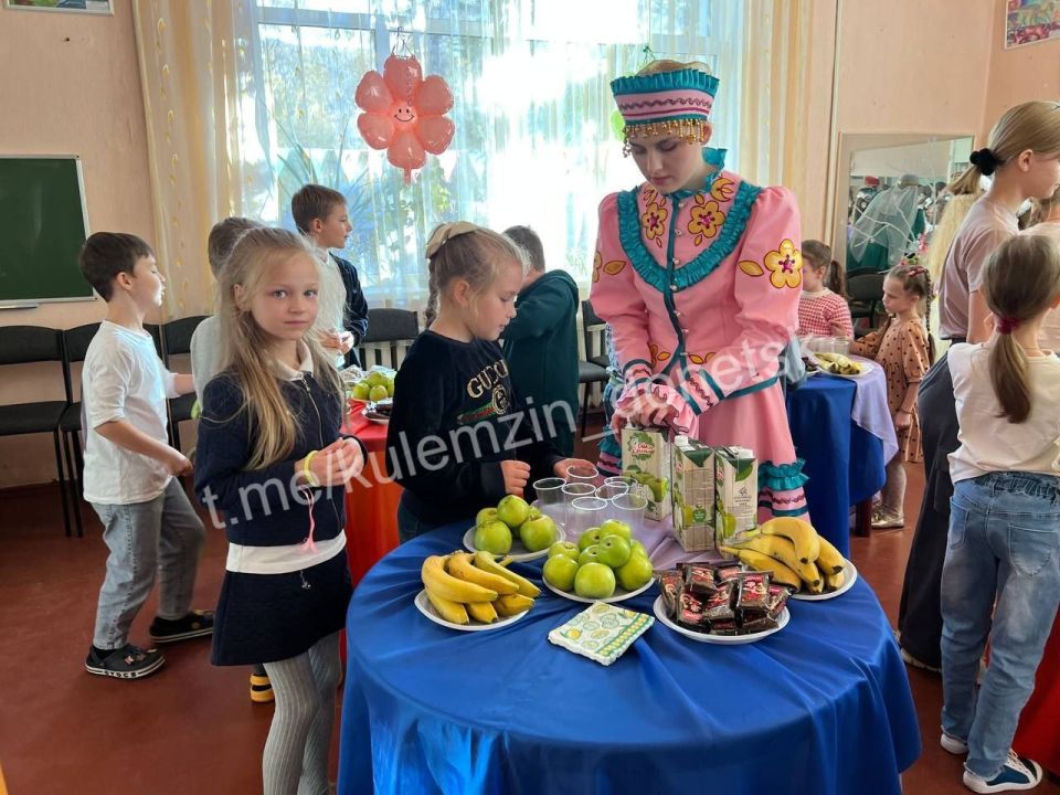 Управа Ворошиловского района, совместно с Центром детского и юношеского творчества, организовала яркий фестиваль «Народы Донбасса» Управа Ворошиловского района, совместно с Центром детского и юношеского творчества, организовала яркий фестиваль «Народы Донбасса»
