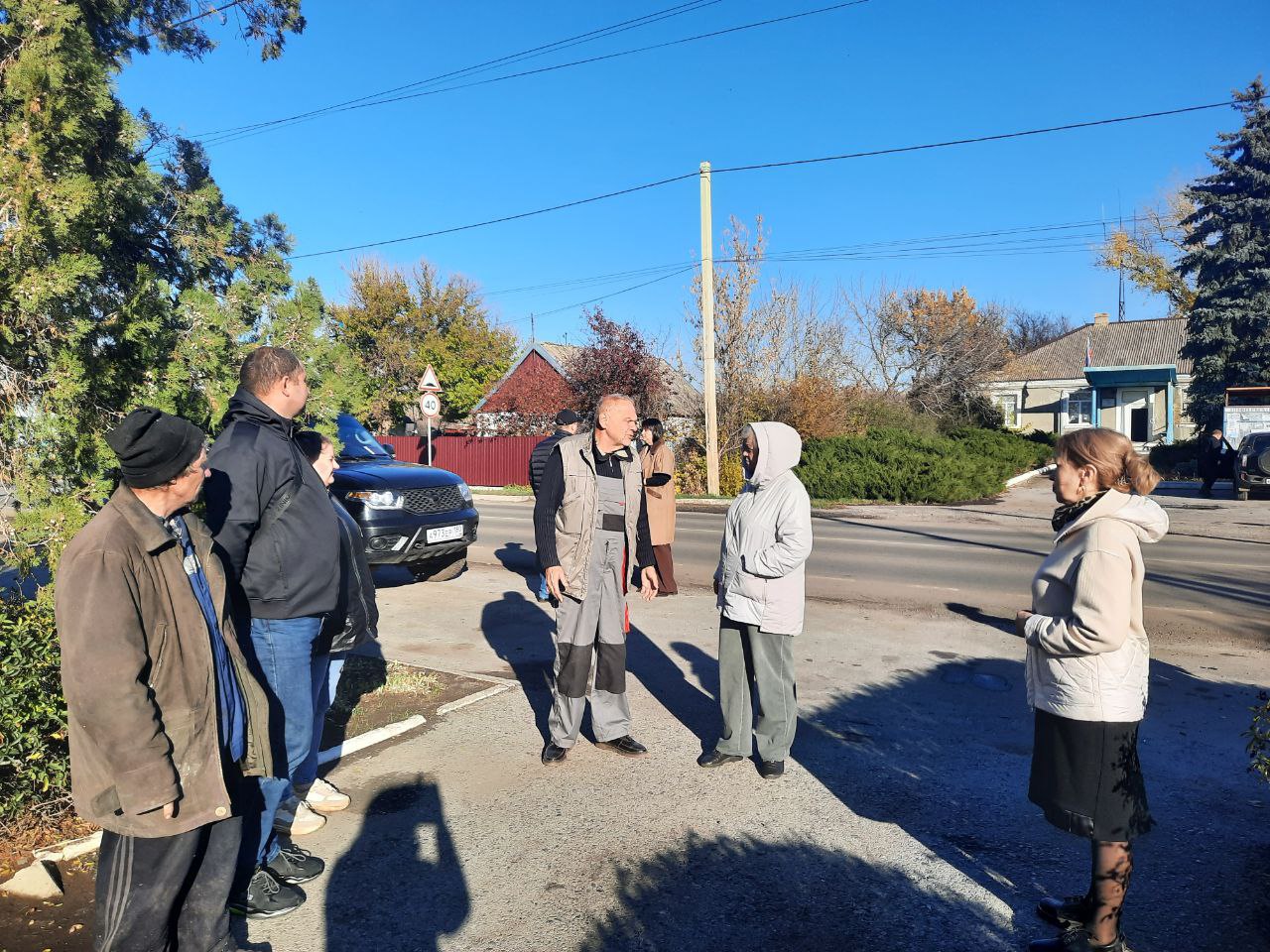 Первый заместитель главы Администрации Старобешевского муниципального округа Александр Ретивов провел сход граждан в селе Новокатериновка