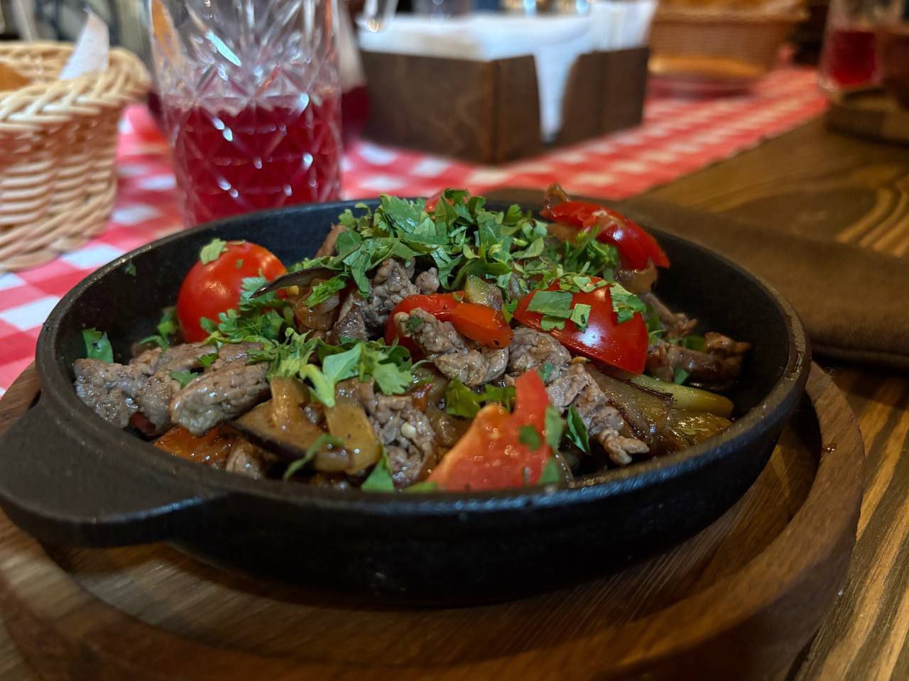 В преддверии Дня народного единства провели знакомство с русской культурой и кухней! В преддверии Дня народного единства провели знакомство с русской культурой и кухней!