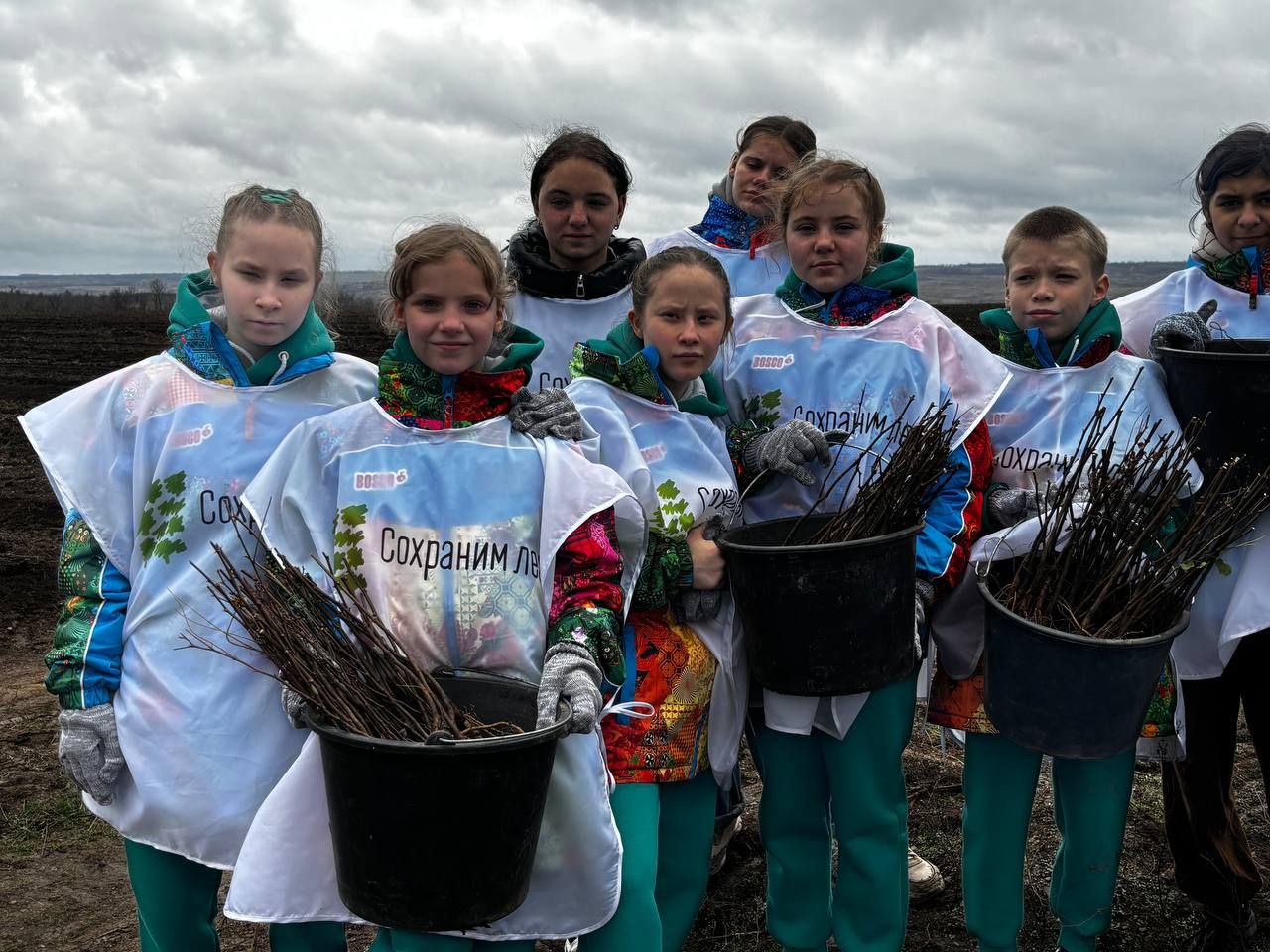 Сотрудники Минприроды ДНР приняли участие в акции «Сохраним лес» Сотрудники Минприроды ДНР приняли участие в акции «Сохраним лес»