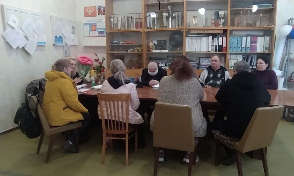 «Единый час гражданственности» в первичных организациях МО ОД «ДР» Центрально-Городского района г.Горловка «Единый час гражданственности» в первичных организациях МО ОД «ДР» Центрально-Городского района г.Горловка