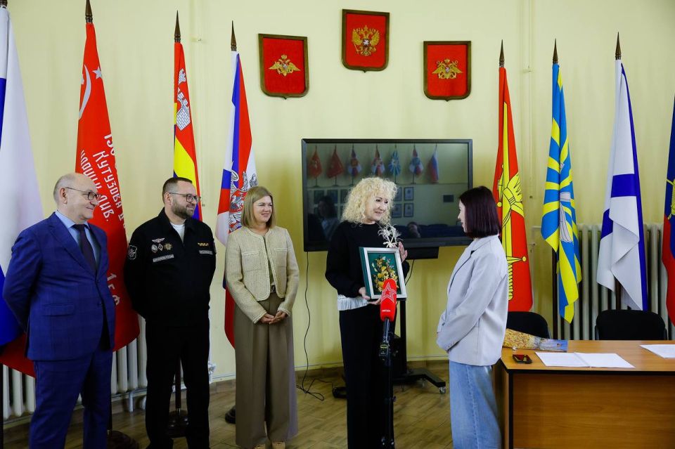 ������� ���������: ��� ����� 30-�������� ������ �� ��������� ������� ������� � �������������