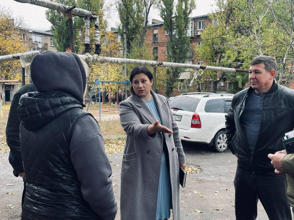 Анна Кондрыкинская: Ни одна проблема не остаётся без внимания: продолжаю комплексно выезжать на жалобы наших жителей Анна Кондрыкинская: Ни одна проблема не остаётся без внимания: продолжаю комплексно выезжать на жалобы наших жителей