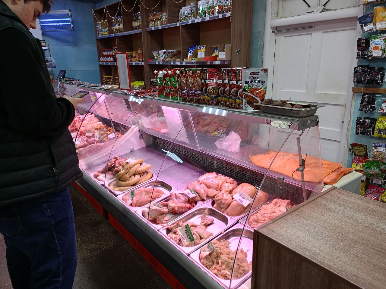 Николай Михайлов: Продолжается проверка торговых точек в Старобешевском муниципальном округе Николай Михайлов: Продолжается проверка торговых точек в Старобешевском муниципальном округе