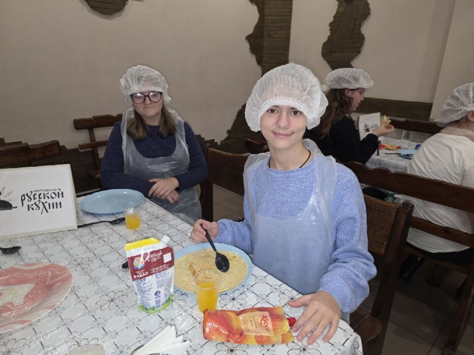 Сегодня, 31 октября, в рамках мероприятий Всероссийского фестиваля русской кухни, приуроченных ко Дню народного единства, при поддержке «Совета женщин города Макеевки» регионального отделения «Союз женщин России», для детей... Сегодня, 31 октября, в рамках мероприятий Всероссийского фестиваля русской кухни, приуроченных ко Дню народного единства, при поддержке «Совета женщин города Макеевки» регионального отделения «Союз женщин России», для детей...