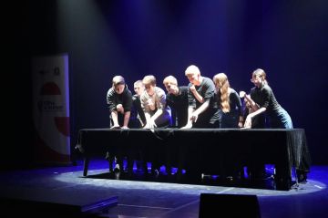 Михаил Желтяков: С 27 по 31 октября на базе Донецкого республиканского академического театра кукол прошел второй этап уникального театрально-образовательного форума для детей