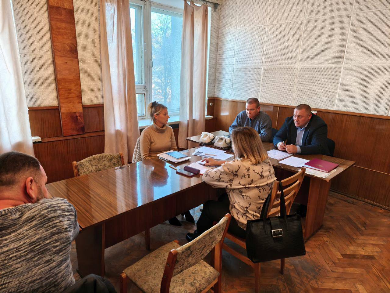 В городском округе Иловайск прошло совещание мониторинговой группы, целью которого было обеспечение контроля качества предоставления услуг теплоснабжения населению нашего округа