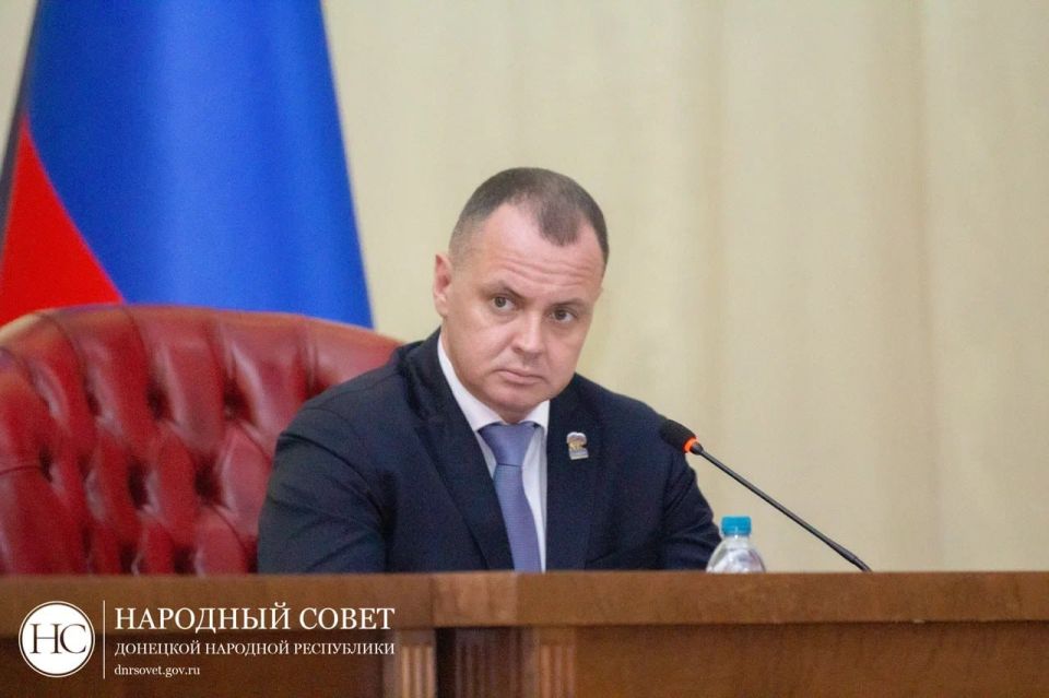 Константин Кузьмин: В Народном Совете продолжаются «правительственные часы» Константин Кузьмин: В Народном Совете продолжаются «правительственные часы»