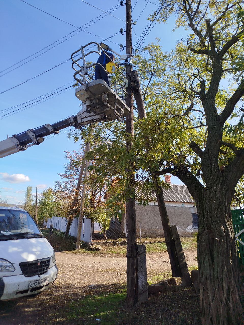 Наталья Великодная: Продолжаем работы по восстановлению уличного освещения в населенных пунктах Тельмановского округа