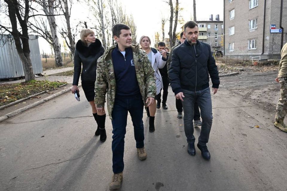 Новые квартиры, админздание и медпункт: Пушилин и Артюхов оценили ход восстановления в Авдеевке Новые квартиры, админздание и медпункт: Пушилин и Артюхов оценили ход восстановления в Авдеевке