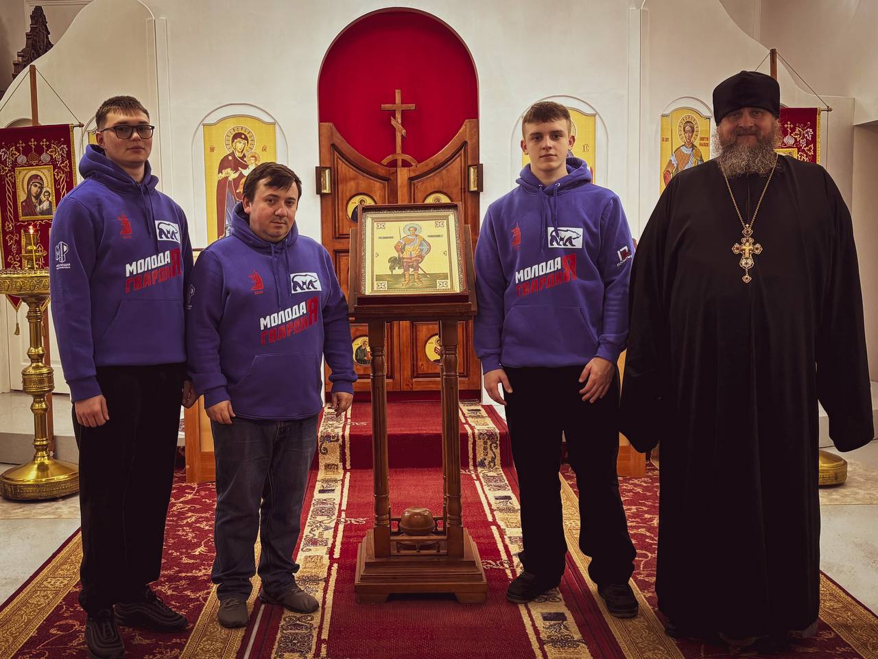 Активисты Тельмановского штаба МР и МГЕР ДНР посетили Свято-Дмитриевский приход