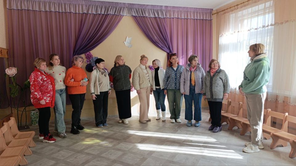 «Единый час гражданственности» в первичных организациях МО ОД «ДР» Центрально-Городского района г.Горловка «Единый час гражданственности» в первичных организациях МО ОД «ДР» Центрально-Городского района г.Горловка