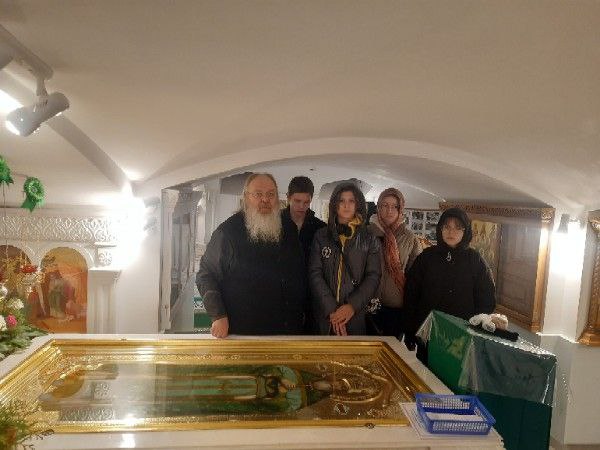 Александр Качанов: По благословению Высокопреосвящейннейшего Владимира митрополита Донецкого и Мариупольского и по приглашению директора музея "Исаакиевский собор" Мудрова Юрия Витальевича, а так же при содействии... Александр Качанов: По благословению Высокопреосвящейннейшего Владимира митрополита Донецкого и Мариупольского и по приглашению директора музея "Исаакиевский собор" Мудрова Юрия Витальевича, а так же при содействии...