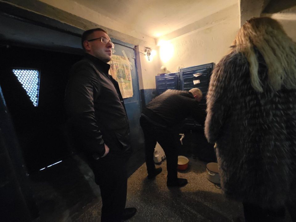 По поручению Главы ДНР Дениса Пушилина в Ворошиловском внутригордском районе продолжаются встречи с населением По поручению Главы ДНР Дениса Пушилина в Ворошиловском внутригордском районе продолжаются встречи с населением