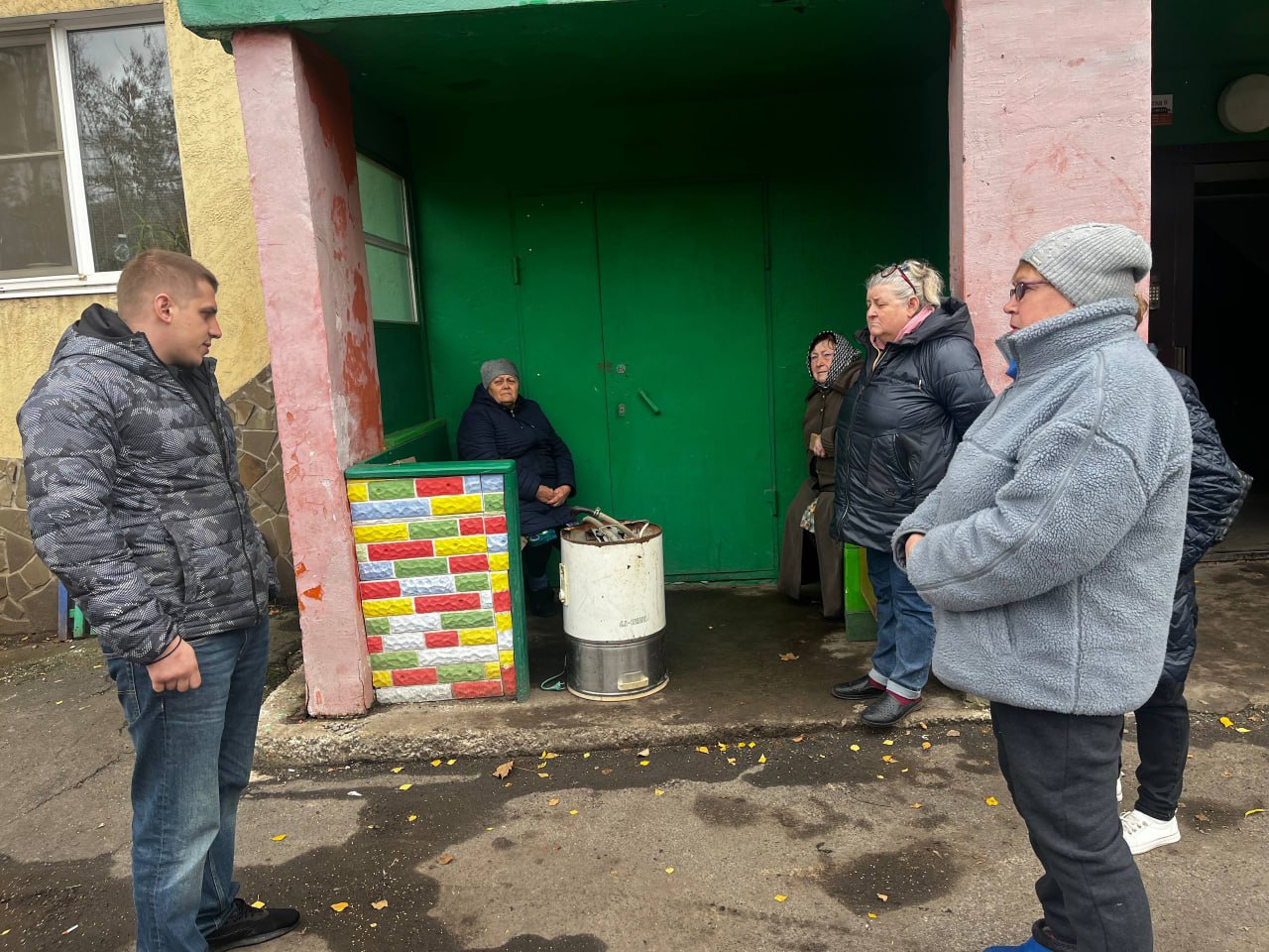 От слов к делу. Ранее провел сход граждан в Калининском микрорайоне города Макеевки, чтобы напрямую узнать об актуальных проблемах От слов к делу. Ранее провел сход граждан в Калининском микрорайоне города Макеевки, чтобы напрямую узнать об актуальных проблемах