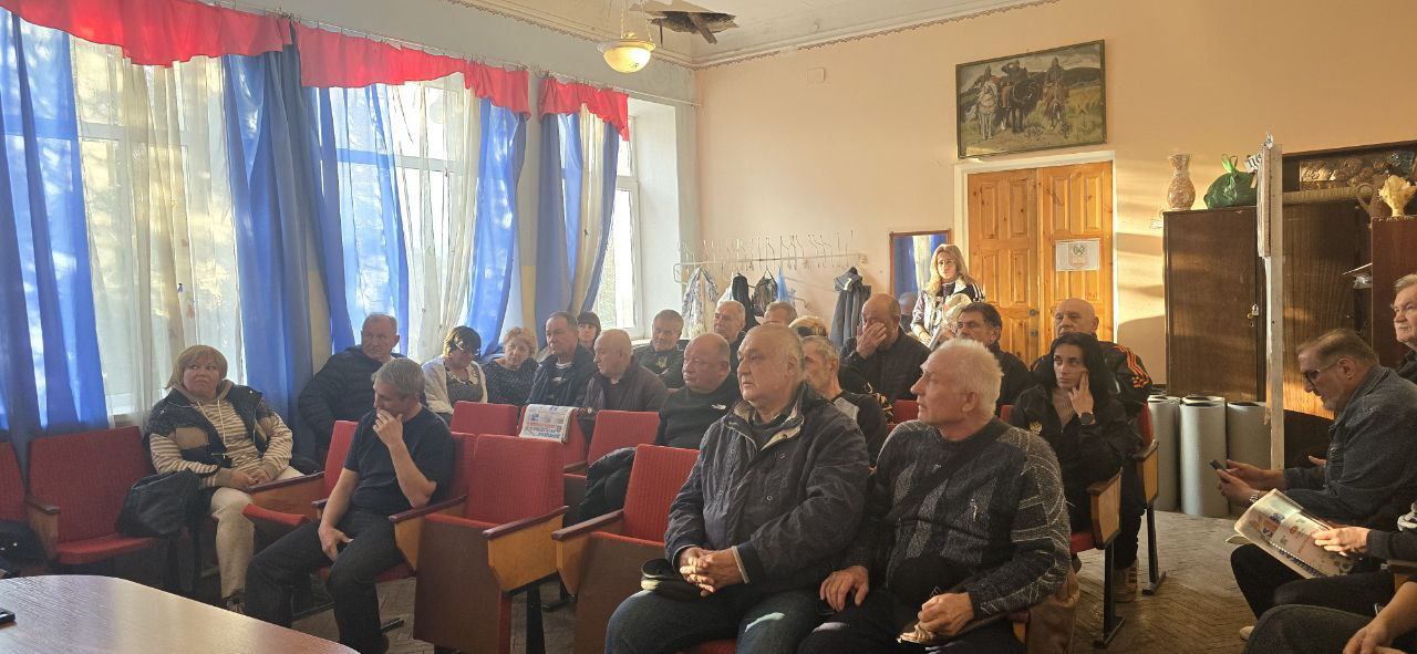 Александр Качанов: В Докучаевске проходят встречи с жителями Александр Качанов: В Докучаевске проходят встречи с жителями