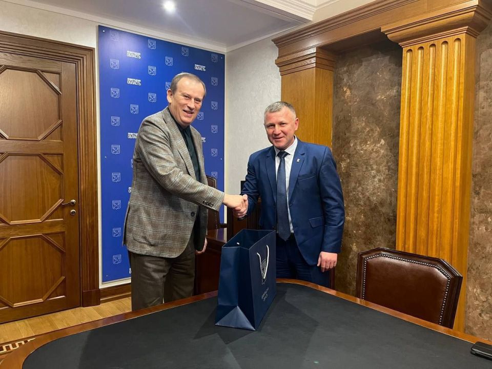 Министр природных ресурсов и экологии ДНР встретился с губернатором Ленинградской области