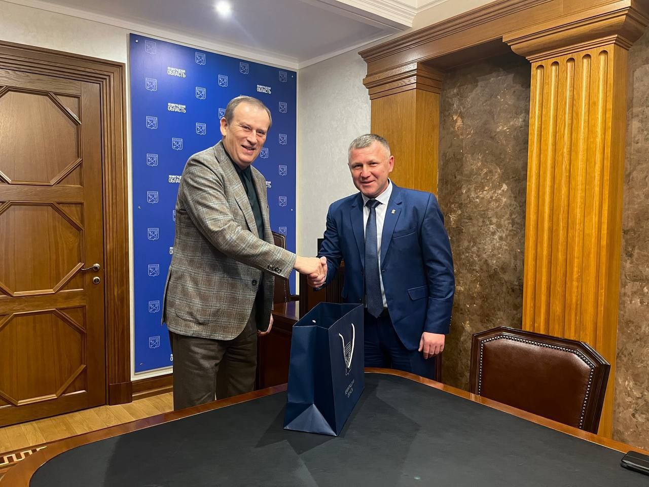 Министр природных ресурсов и экологии ДНР встретился с губернатором Ленинградской области