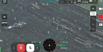 Заявляется как высадка десанта ГУР Украины с вертолета UH-60A Black под для "разблокировки ключевых линий снабжения" под Покровском