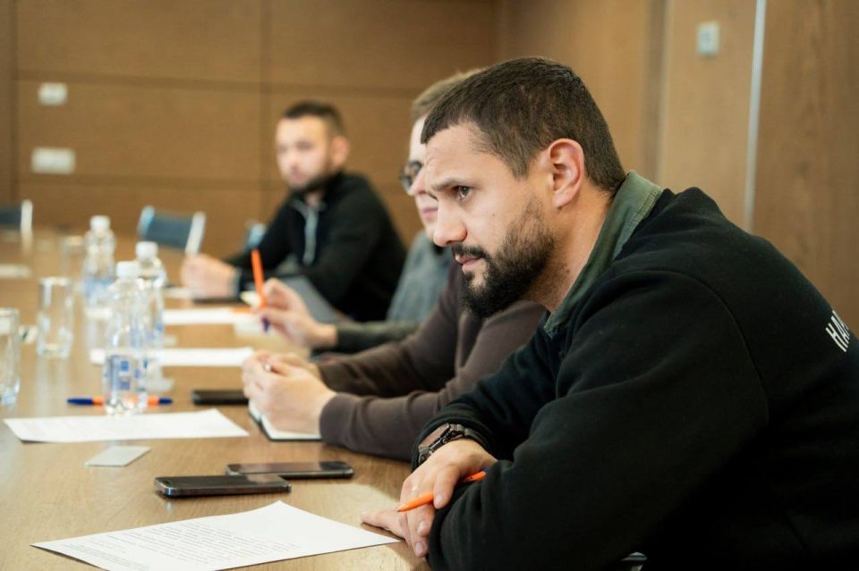 Волонтеры пройдут дополнительное обучение для работы на освобожденных территориях Волонтеры пройдут дополнительное обучение для работы на освобожденных территориях