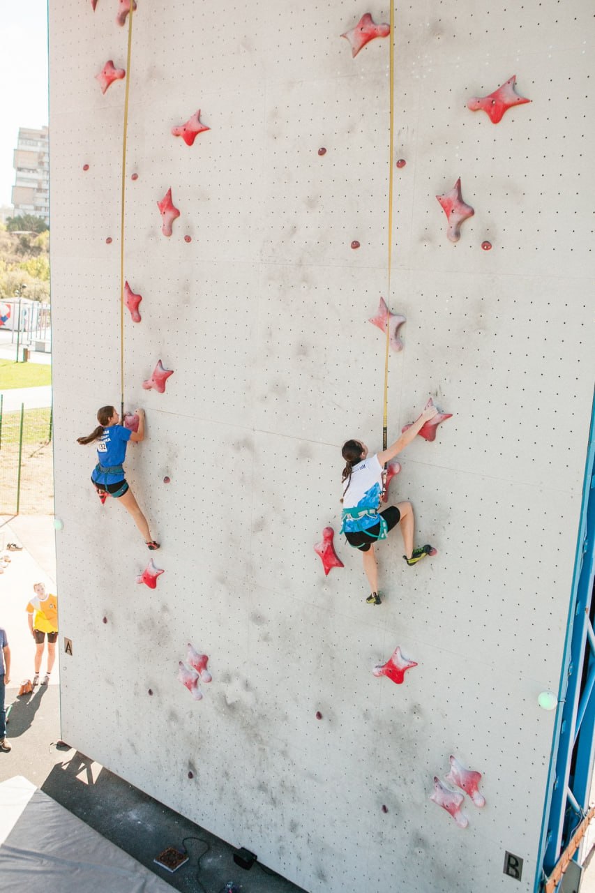 Евгений Ширшов: С 24 по 29 октября в Кисловодске прошли чемпионат и первенство Северо-Кавказского и Южного федеральных округов по скалолазанию
