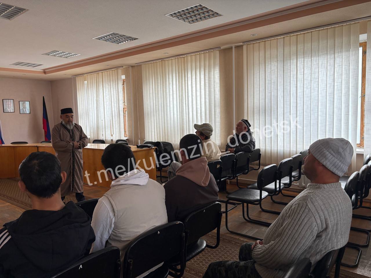 В Донецке продолжается курс лекций для мигрантов на тему «Содействие адаптации трудящихся-мигрантов, прибывших в Российскую Федерацию в порядке, не требующем получения визы, а также граждан государств-участников ЕАЭС»