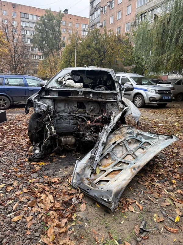 Полицейские задержали жителя Донецка за поджог авто Полицейские задержали жителя Донецка за поджог авто
