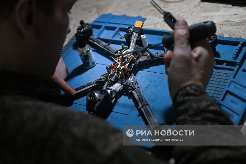 Лаборатория по ремонту и сборке БПЛА группировки войск «Центр» на Покровском (Красноармейском) направлении Лаборатория по ремонту и сборке БПЛА группировки войск «Центр» на Покровском (Красноармейском) направлении