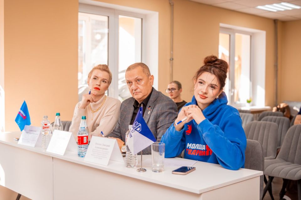 В Харцызске завершился полуфинал «Лиги Ораторов» В Харцызске завершился полуфинал «Лиги Ораторов»