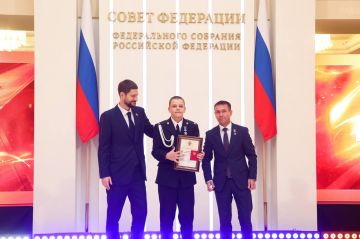 Александр Волошин: Сегодня в Совете Федерации наградили лауреатов всероссийского проекта «Дети-герои»
