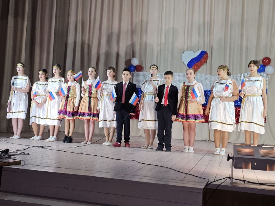 Николай Михайлов: В Стыле прошла литературно-музыкальная композиция «Мы единое целое», посвященная Дню народного единства Николай Михайлов: В Стыле прошла литературно-музыкальная композиция «Мы единое целое», посвященная Дню народного единства