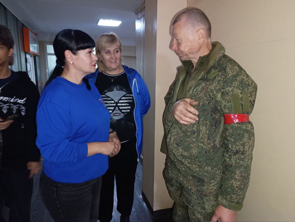 В преддверии Дня народного единства: Встреча с героями! В преддверии Дня народного единства: Встреча с героями!
