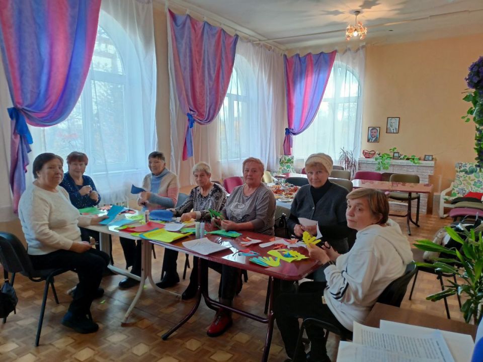 В Червоногвардейском районе прошло мероприятие ко Дню народного единства «В единстве народа – сила страны» В Червоногвардейском районе прошло мероприятие ко Дню народного единства «В единстве народа – сила страны»