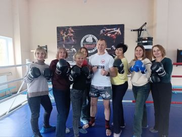Спорт объединяет нас: В Кировском прошел мастер-класс по муай-таю