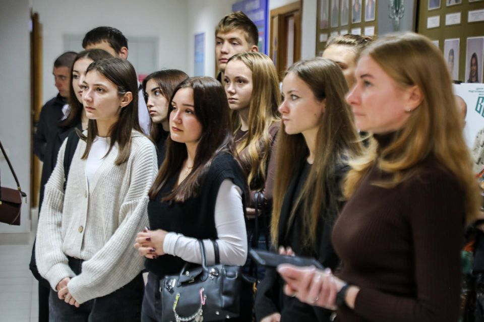 В ДГУЮ Минюста России открылась выставка "Зал воинской славы" ко Дню народного единства В ДГУЮ Минюста России открылась выставка "Зал воинской славы" ко Дню народного единства