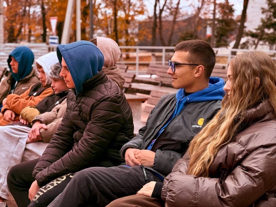 В Волновахе прошёл гитарный вечер В Волновахе прошёл гитарный вечер