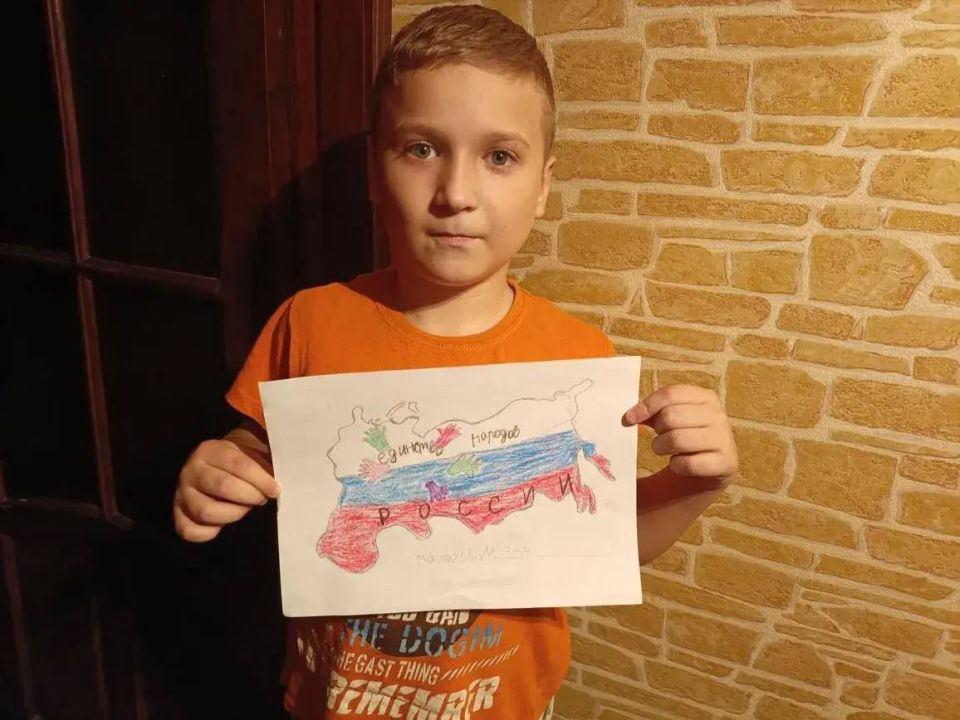 Иван Приходько: В Центрально-Городском районе Горловки прошли мероприятия ко Дню народного единства Иван Приходько: В Центрально-Городском районе Горловки прошли мероприятия ко Дню народного единства