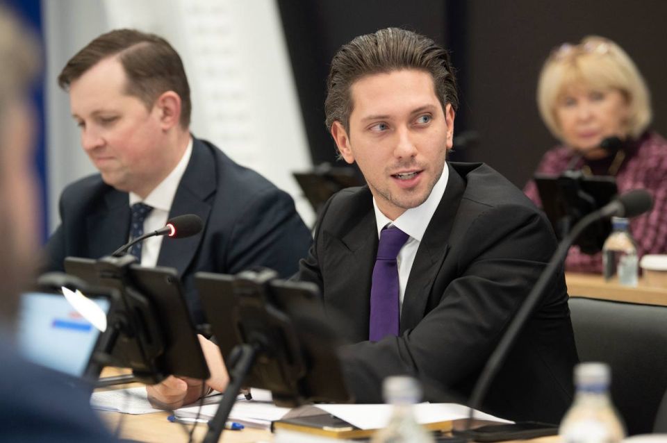 ������ ���������: ���������� ����� �������� � ���������� ����� �������, ������� �������� ������� � ������������