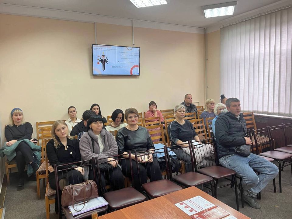 В Шахтерске прошел ряд мероприятий в рамках партийного проекта Единой России «Предпринимательство» В Шахтерске прошел ряд мероприятий в рамках партийного проекта Единой России «Предпринимательство»