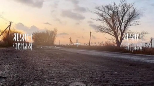         UH-60A Black Hawk   -,     