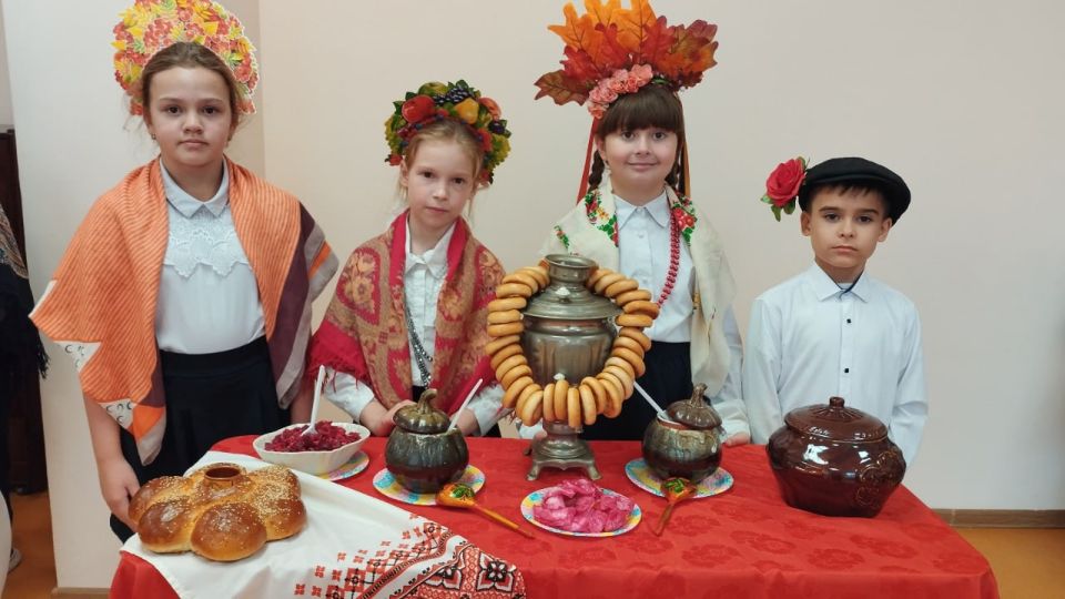 ФЕСТИВАЛЬ РУССКОЙ НАЦИОНАЛЬНОЙ КУХНИ ФЕСТИВАЛЬ РУССКОЙ НАЦИОНАЛЬНОЙ КУХНИ