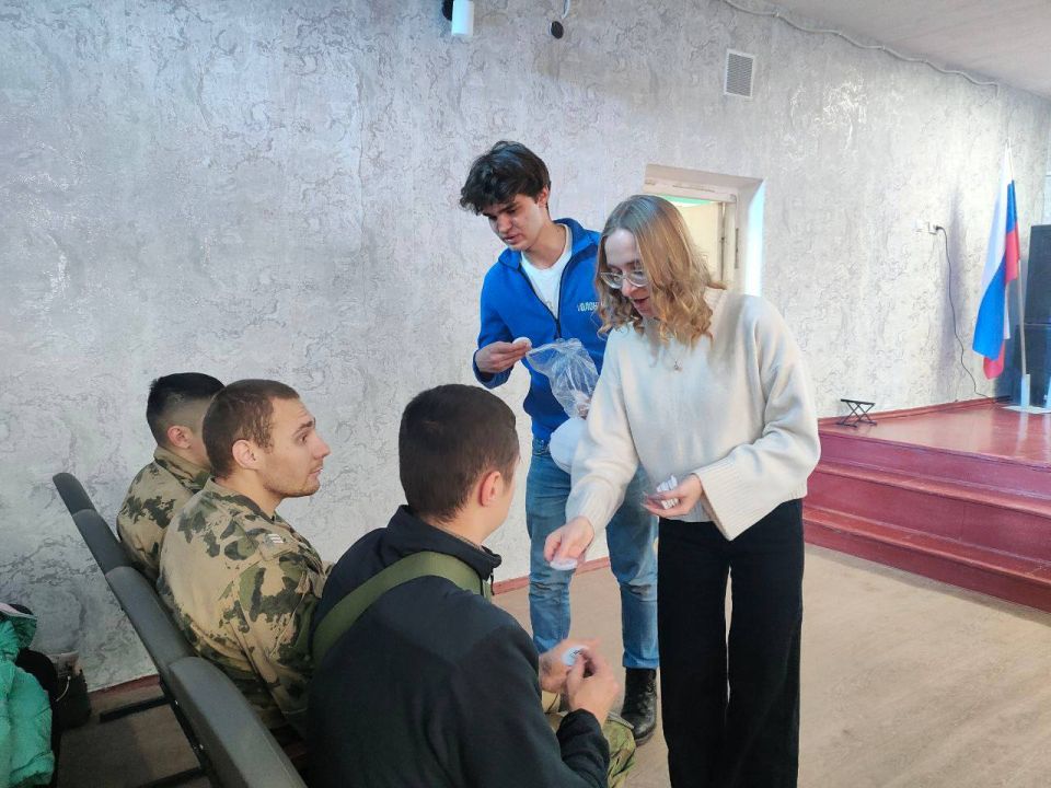«Россия едина». По всей стране проходят торжественные мероприятия, которые создают атмосферу дружбы и патриотизма «Россия едина». По всей стране проходят торжественные мероприятия, которые создают атмосферу дружбы и патриотизма