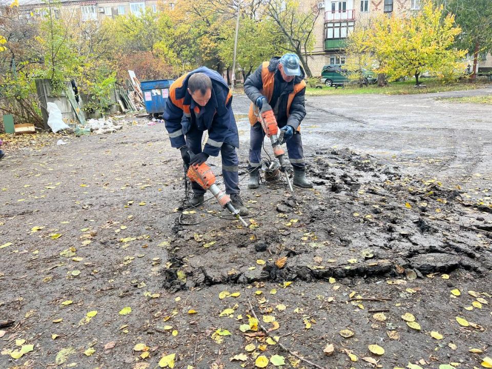 Роман Конев: О дорожных работах МУНИЦИПАЛЬНОГО УНИТАРНОГО ПРЕДПРИЯТИЯ «ПРОСТОР» АДМИНИСТРАЦИИ ГОРОДСКОГО ОКРУГА ГОРЛОВКА ДОНЕЦКОЙ НАРОДНОЙ РЕСПУБЛИКИ Роман Конев: О дорожных работах МУНИЦИПАЛЬНОГО УНИТАРНОГО ПРЕДПРИЯТИЯ «ПРОСТОР» АДМИНИСТРАЦИИ ГОРОДСКОГО ОКРУГА ГОРЛОВКА ДОНЕЦКОЙ НАРОДНОЙ РЕСПУБЛИКИ