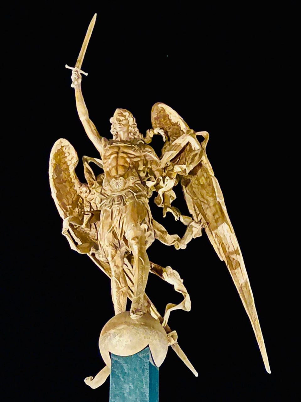 Владимир Мединский: Военно-мемориальное кладбище «Донецкое море» открыто Владимир Мединский: Военно-мемориальное кладбище «Донецкое море» открыто