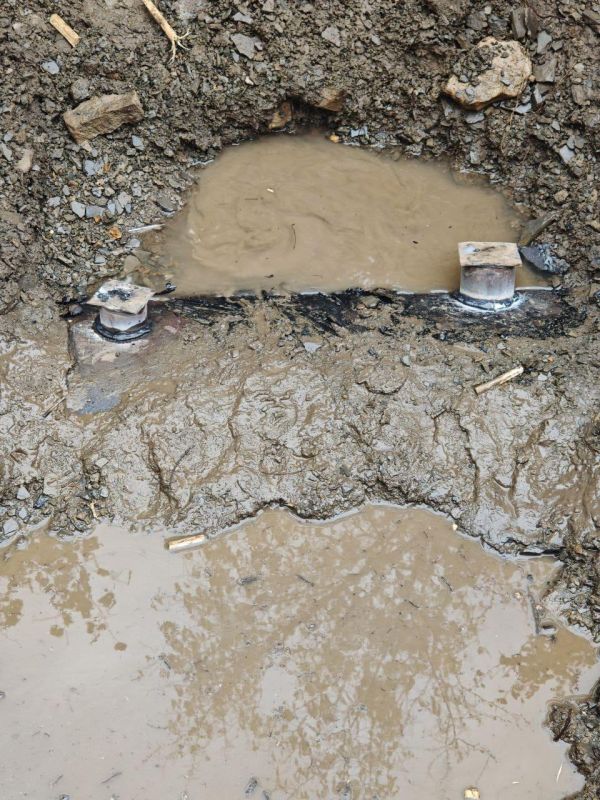 Специалисты Ленобласти устранили порыв на водоводе большого диаметра в Юнокоммунаровске Специалисты Ленобласти устранили порыв на водоводе большого диаметра в Юнокоммунаровске