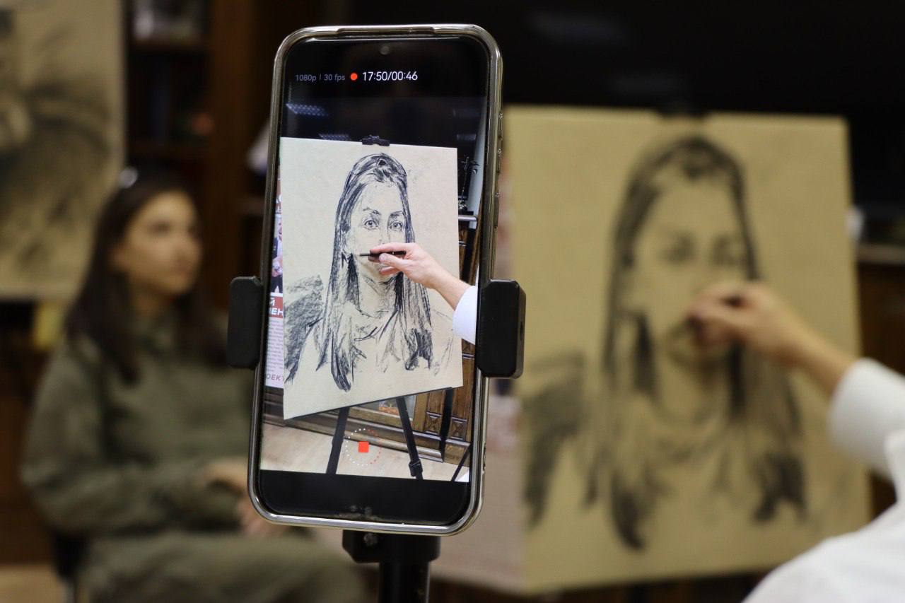 В преддверии Дня народного единства в Представительстве ДНР в Москве прошло открытие фотовыставки, посвящённой подвигу многонационального российского народа В преддверии Дня народного единства в Представительстве ДНР в Москве прошло открытие фотовыставки, посвящённой подвигу многонационального российского народа