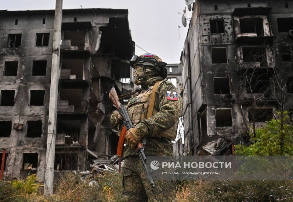 На улицах Селидово в ДНР.. Военный Осведомитель На улицах Селидово в ДНР.. Военный Осведомитель