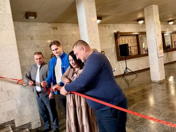 Денис Зубов: Город мастеров. В городском округе Иловайск ко Дню народного единства состоялось открытие ярмарки талантов «Город мастеров», которая проходит в Доме науки и техники