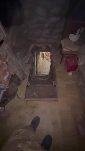 Подземные воины Донбасса. Когда рота матерых донецких стрелков хочет жить, она делает вот так